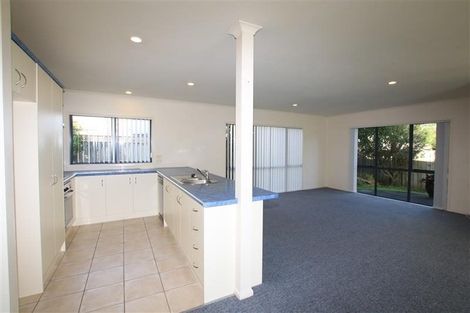 Photo of property in 38 Bass Road, Albany, Auckland, 0632