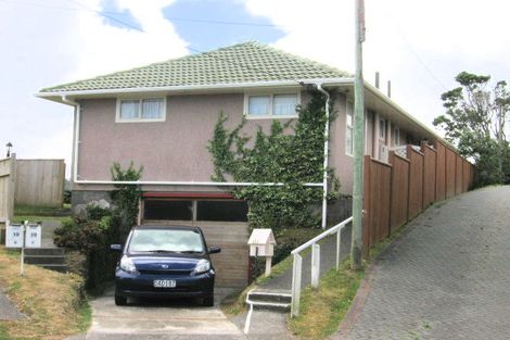 Photo of property in 18 Baffin Grove, Kingston, Wellington, 6021