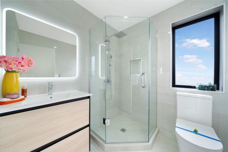 Photo of property in 21 Parker Avenue, New Lynn, Auckland, 0600