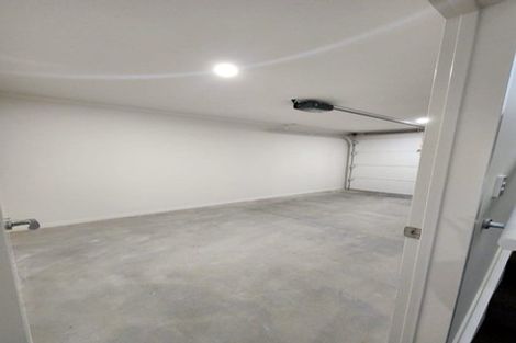 Photo of property in 2/16 Russell Road, Manurewa, Auckland, 2102