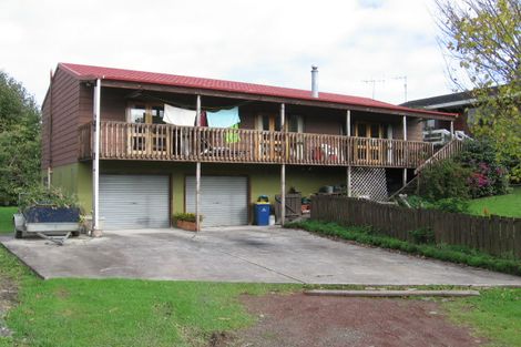 Photo of property in 16 Church Street, Swanson, Auckland, 0612