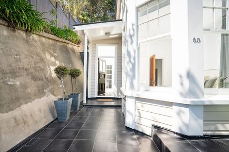 Photo of property in 60 Hawker Street, Mount Victoria, Wellington, 6011