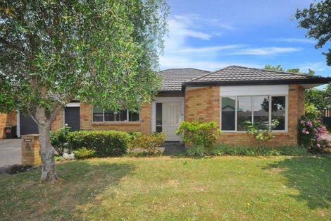 Photo of property in 14 Drummond Drive, Ranui, Auckland, 0612