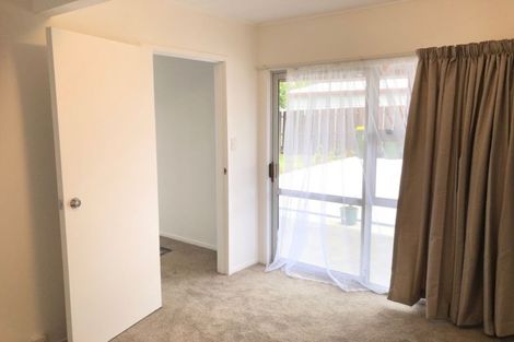 Photo of property in 2/31 Aberfeldy Avenue, Highland Park, Auckland, 2010