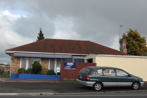 Photo of property in 166 Cambridge Road, Hillcrest, Hamilton, 3216