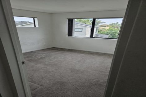 Photo of property in 9 Kaweka Street, New Lynn, Auckland, 0600