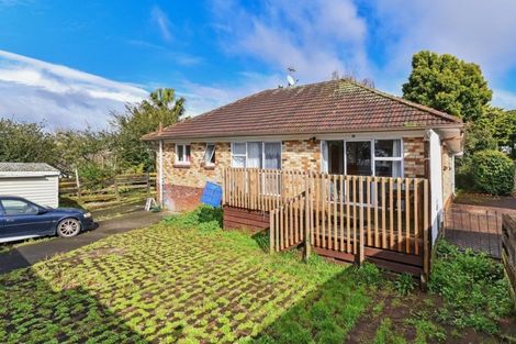 Photo of property in 1 Tawa Crescent, Manurewa, Auckland, 2102