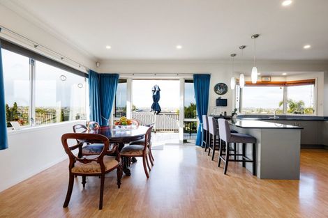 Photo of property in 18b Highgrove Drive, Grandview Heights, Hamilton, 3200