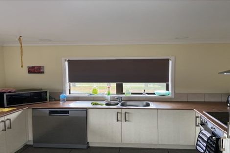 Photo of property in 1 Resolution Place, One Tree Point, 0118