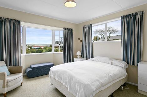 Photo of property in 7 Titoki Avenue, Waipahihi, Taupo, 3330