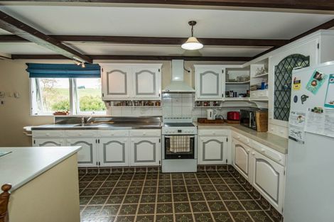 Photo of property in 816 Waiaruhe Road, Taihape, 4795