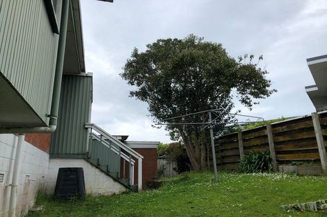 Photo of property in 2/7 Chilton Place, Howick, Auckland, 2014