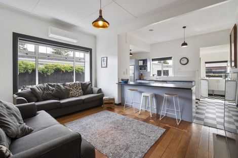 Photo of property in 7 Millar Street, Terrace End, Palmerston North, 4410