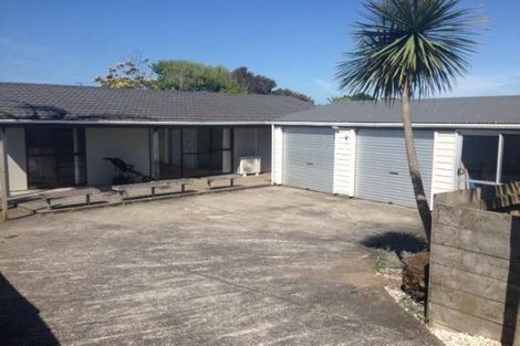 Photo of property in 16b Dickson Road, Papamoa Beach, Papamoa, 3118