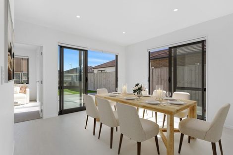 Photo of property in 77 Pepene Avenue, Takanini, Auckland, 2112