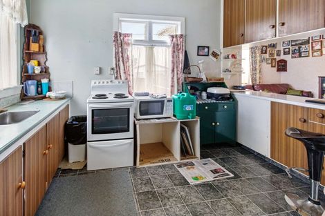 Photo of property in 30 Konini Street, Tawhero, Whanganui, 4501