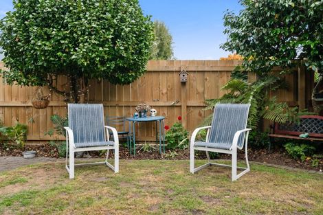 Photo of property in 1/7 Kathleen Place, Rainbow Point, Taupo, 3330