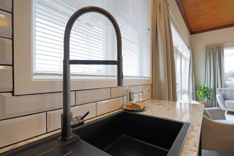 Photo of property in 53 Elles Road, Otautau, 9610