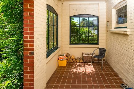 Photo of property in 36 Sandringham Street, Saint Clair, Dunedin, 9012