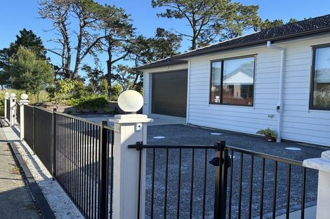 Photo of property in 10a Mclarin Road, Glenbrook, 2681