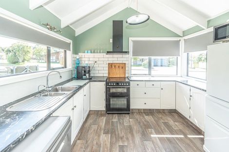 Photo of property in 5 Downes Avenue, Springvale, Whanganui, 4501