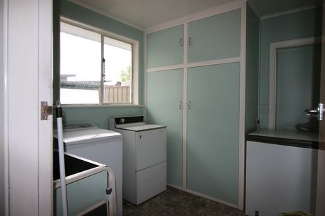 Photo of property in 2 Schaumann Street, Alexandra, 9320