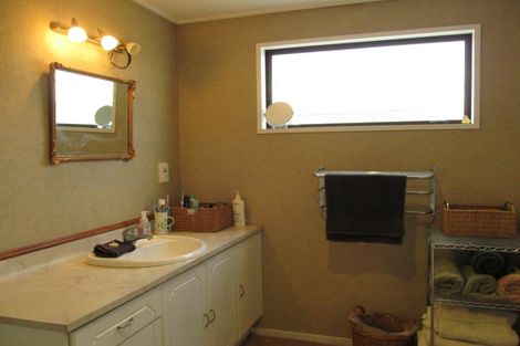 Photo of property in 60 Brandon Street, Alexandra, 9320