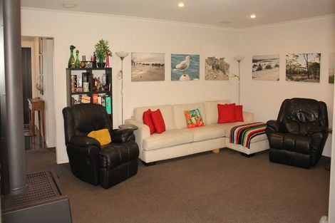 Photo of property in 7 Molesworth Drive, Mangawhai, 0505