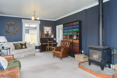 Photo of property in 104 Sherwill Street West, Feilding, 4702