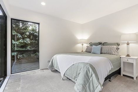 Photo of property in 64 Scenic Drive, Titirangi, Auckland, 0604