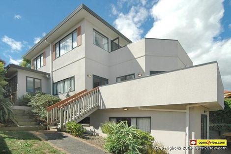 Photo of property in 43 Ribbonwood Crescent, Goodwood Heights, Auckland, 2105