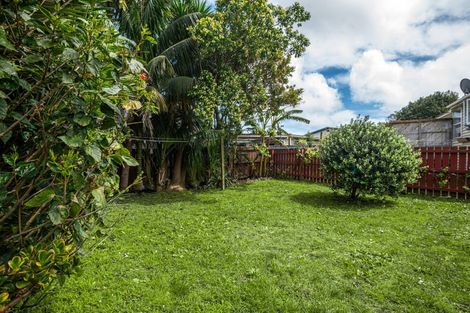 Photo of property in 2/66 Miller Road, Mangere Bridge, Auckland, 2022