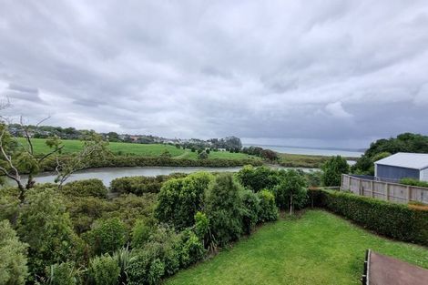 Photo of property in 14 Weona Place, Westmere, Auckland, 1022