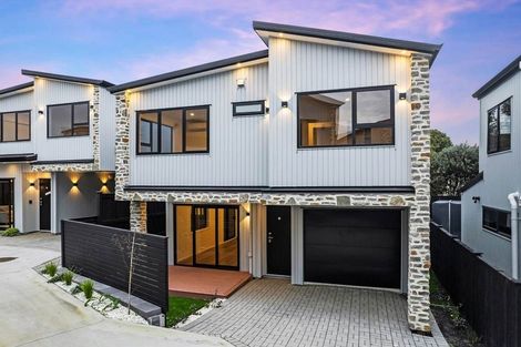 Photo of property in 9b Addison Street, Blockhouse Bay, Auckland, 0600