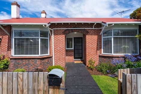 Photo of property in 32 Moreau Street, Saint Kilda, Dunedin, 9012