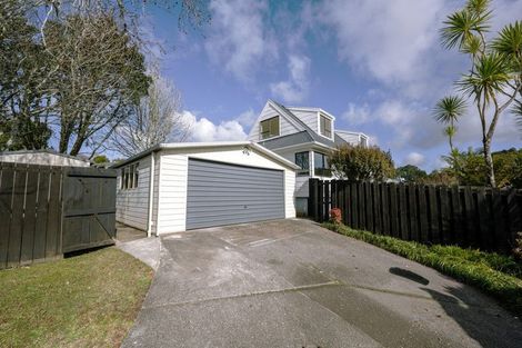 Photo of property in 2 Glendawn Place, Bayview, Auckland, 0629