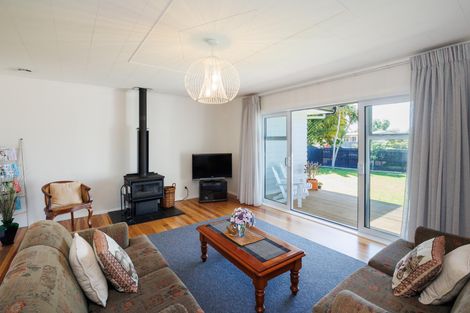 Photo of property in 7 Goodwyn Crescent, Hokowhitu, Palmerston North, 4410