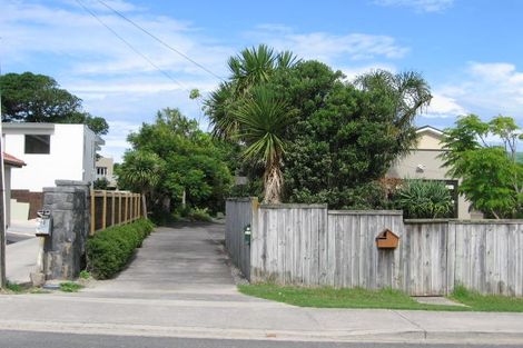 Photo of property in 2/31 Waiake Street, Torbay, Auckland, 0630
