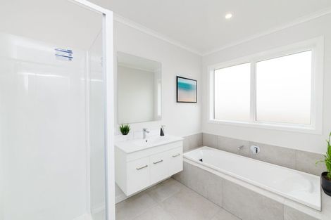 Photo of property in 61 Atlantic Drive, Fitzherbert, Palmerston North, 4410