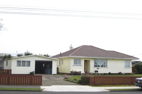 Photo of property in 368 Carrington Street, Upper Vogeltown, New Plymouth, 4310