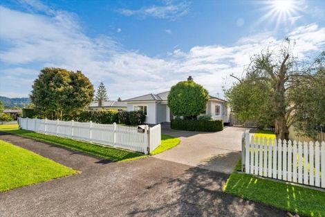 Photo of property in 11 Puriri Avenue, Te Puke, 3119
