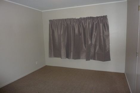 Photo of property in 2/6 Esperanto Road, Papatoetoe, Auckland, 2025