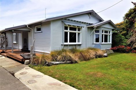 Photo of property in 75 Peel Street, Westport, 7825