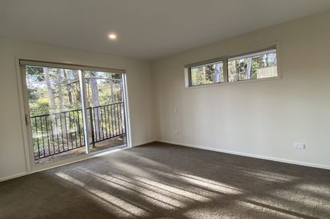 Photo of property in 5 Maraeariki Avenue, Orewa, 0931