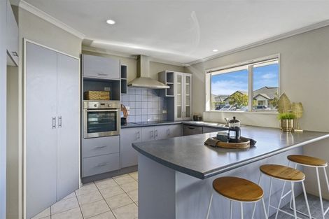 Photo of property in 10 Cunneen Place, Aidanfield, Christchurch, 8025