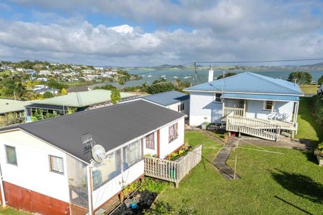Photo of property in 43 Pah Road, Onerahi, Whangarei, 0110