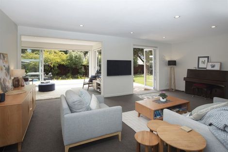 Photo of property in 71 Frankleigh Street, Somerfield, Christchurch, 8024