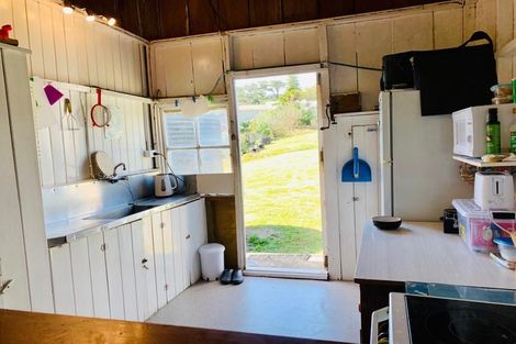 Photo of property in 15 Oceanview Terrace, Tirohanga, Lower Hutt, 5010