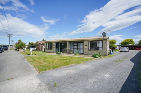 Photo of property in 1-12/71 Main Street, Mataura, 9712