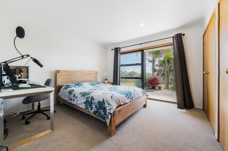 Photo of property in 14 Peters Lane, Taupaki, Henderson, 0782